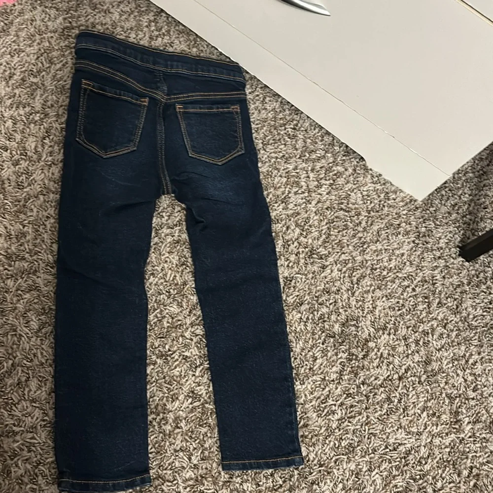 Host Pick 🥳🥳🫶Old Navy Jeans Toddler Girls EUC - Picture 4 of 4